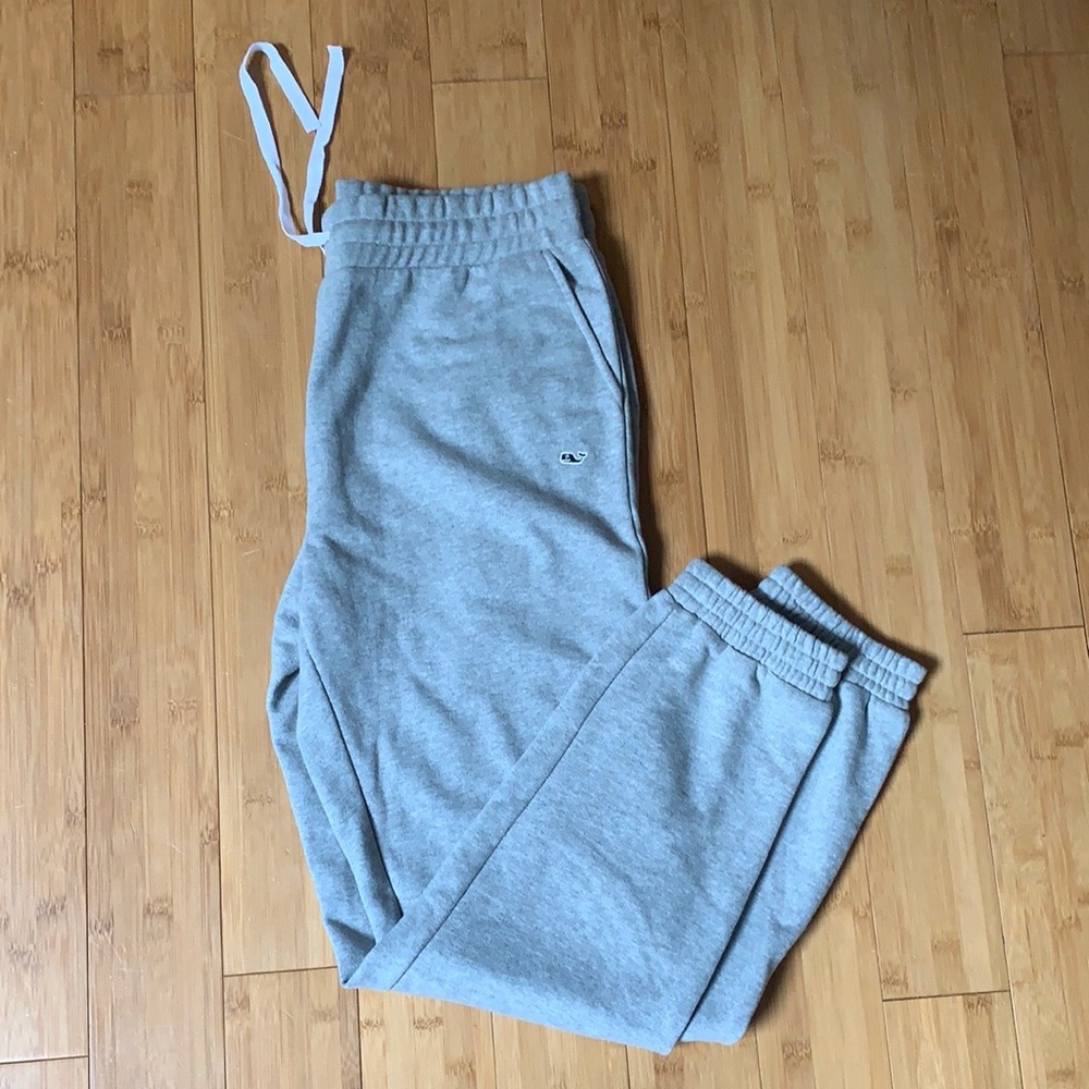 Vineyard Vines grey joggers